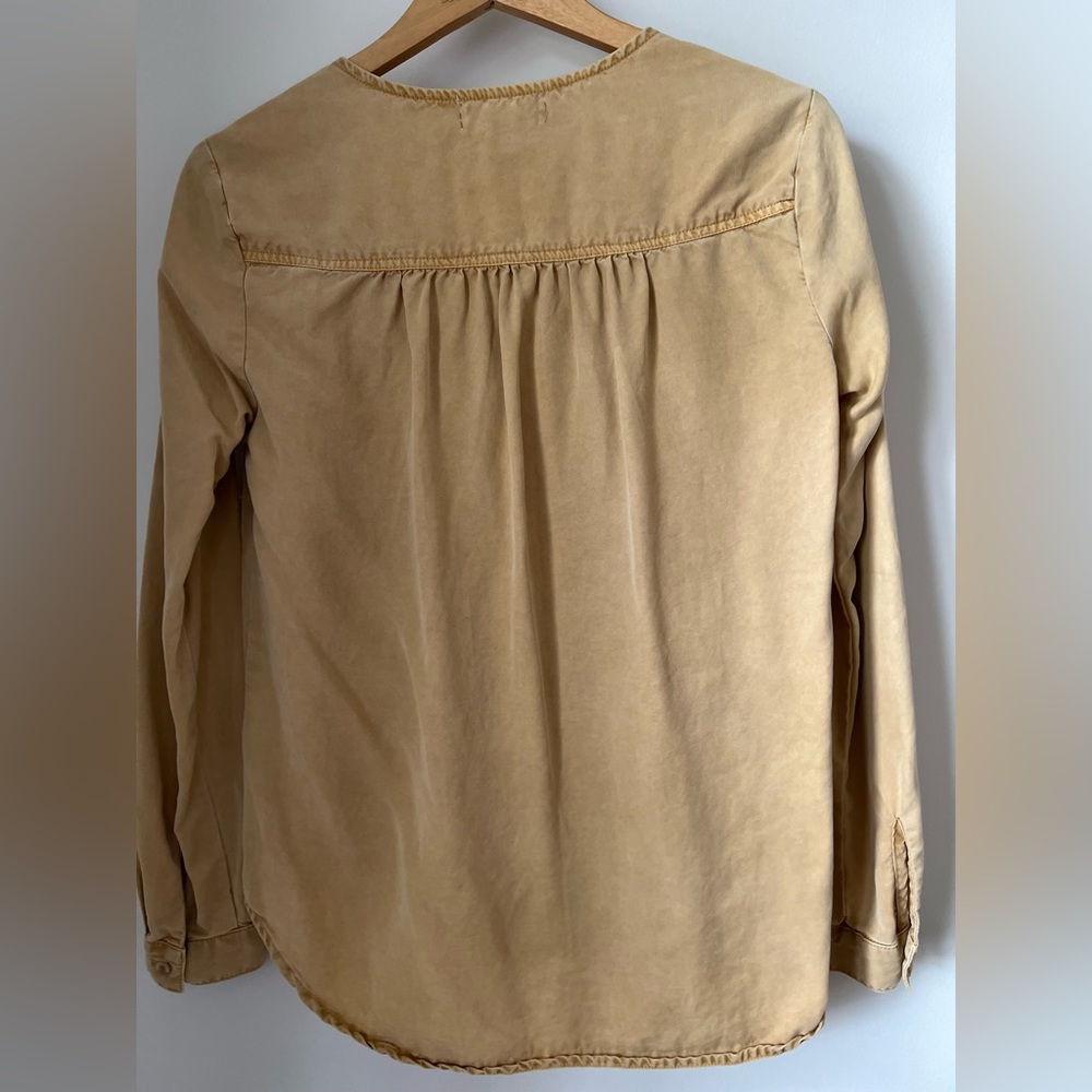 Cloth & Stone Top! - Picture 3 of 4